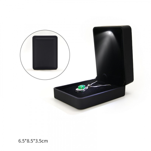 Футляр с подсветкой для украшений_9 503180 125.58 ₽