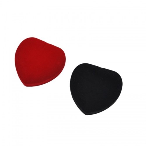 Бархатный футляр "Сердце" для ювелирных изделий, 16,5*16,5*3,5 см_0 499860 245.22 ₽