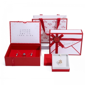 Красно-белая подарочная коробочка для ювелирных украшений, 20*15*6 см